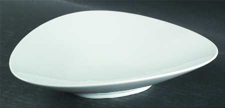 Diadem White 7" Triangular Tray