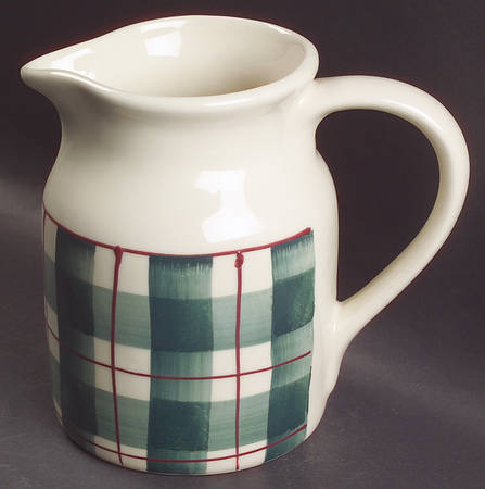 Buffalo Check 32 Oz Pitcher