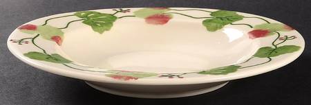Geranium Rim Soup Bowl