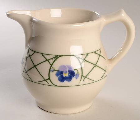Pansy 32 Oz Pitcher