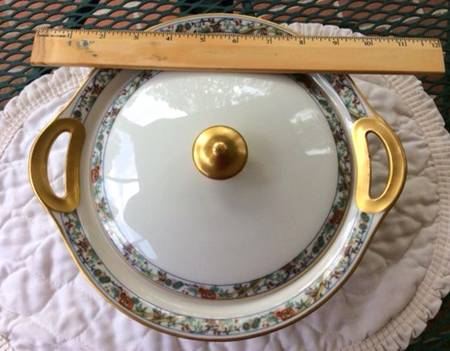 H3595 Round Covered Vegetable