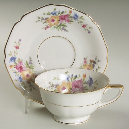 16257 Footed Cup & Saucer Set