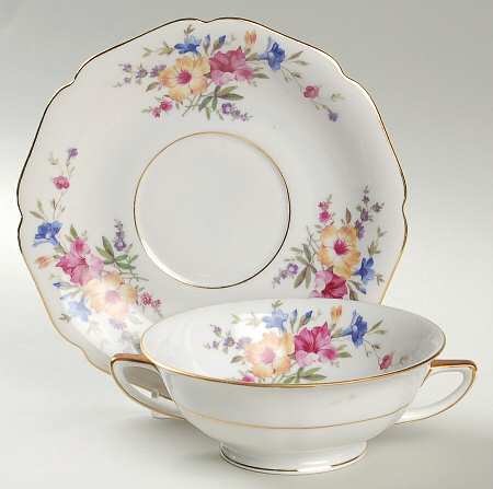 16257 Footed Cream Soup Bowl & Saucer Set