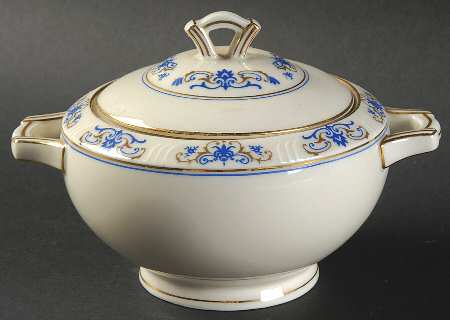 Eleonore Sugar Bowl & Lid