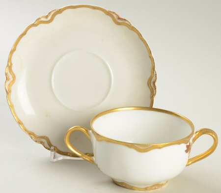 H728 Flat Bouillon Cup & Saucer