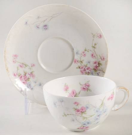 Schleiger 309-5 Flat Cup & Saucer Set