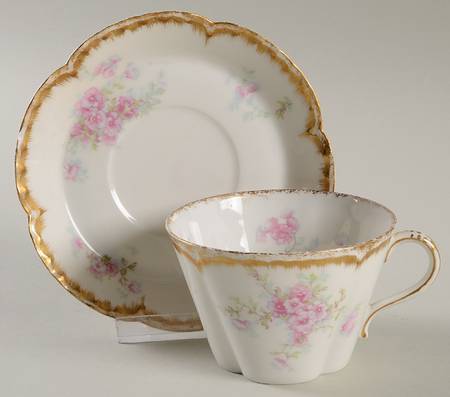 Schleiger 1173a Flat Cup & Saucer Set