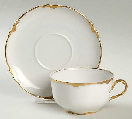 HAB32 Flat Cup & Saucer Set