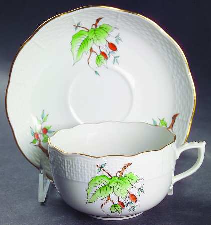 HER16 Flat Cup & Saucer Set