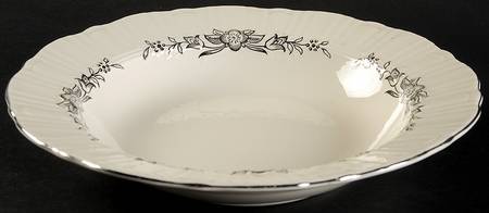 Platinum Wreath Rim Soup Bowl