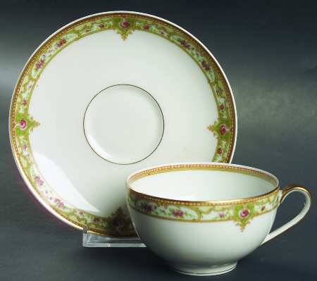 Schleiger 170-3 Flat Cup & Saucer Set