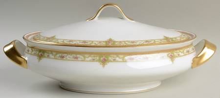 Schleiger 170-3 Oval Covered Vegetable