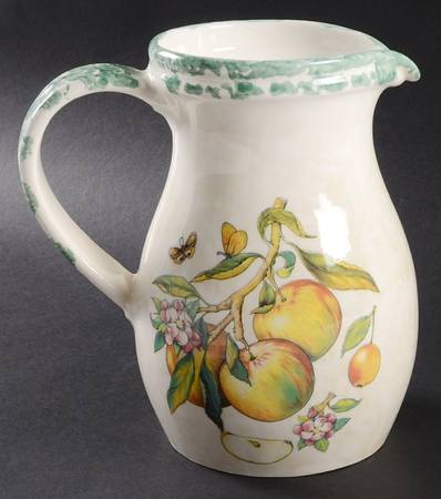 HIM7 56 Oz Pitcher