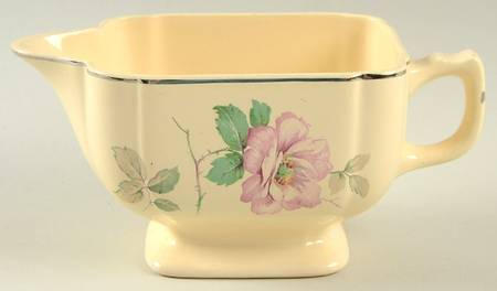 C33 (Platinum Trim) Creamer by Homer Laughlin 