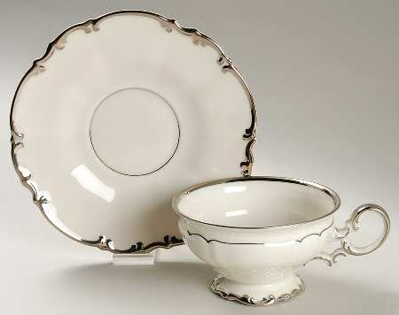 Revere (Cream) Footed Cup & Saucer Set