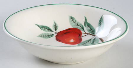 Red Apple (Rim Shape) Fruit/Dessert (Sauce) Bowl