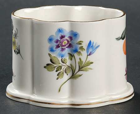 Fruits Necker Cigarette Holder