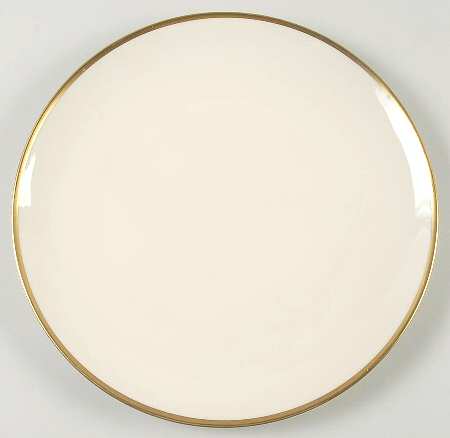 30864 Luncheon Plate by Hutschenreuther