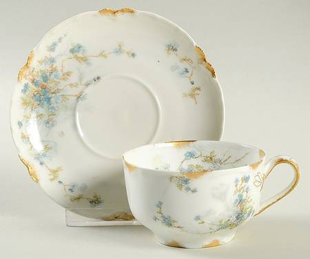 Schleiger 56 Flat Cup & Saucer Set