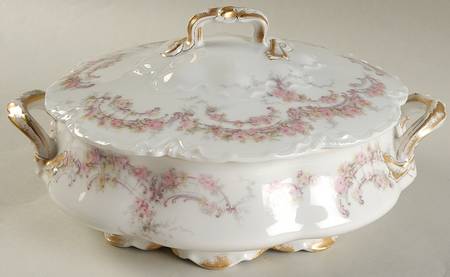 Schleiger 475d Round Covered Vegetable