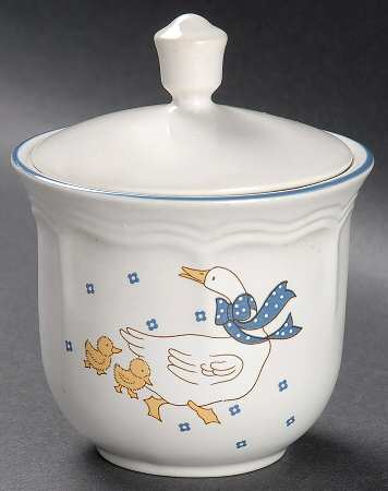 Country Goose Sugar Bowl & Lid