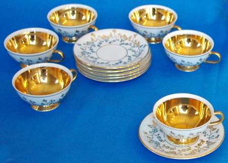 HDR4 Footed Cup & Saucer Set