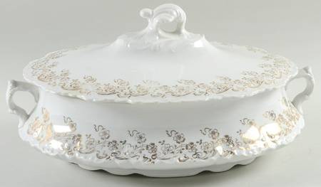 3017 Oval Covered Vegetable