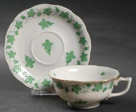 SZGV Footed Cup & Saucer Set