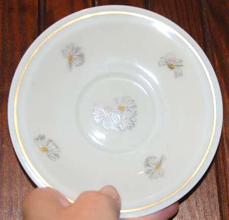 H1120 Saucer