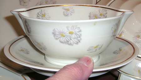 H1120 Gravy Boat & Underplate