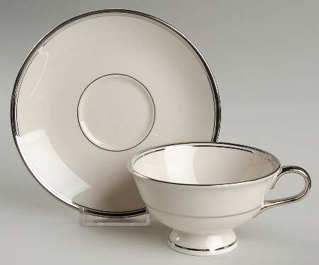 Simplicity Footed Cup & Saucer Set