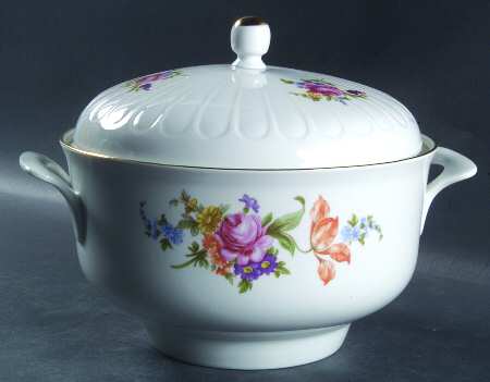 HEP16 Round Covered Vegetable by Graf Von Henneberg