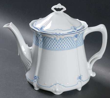Estelle Teapot & Lid