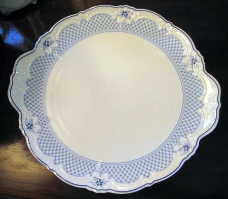 Estelle Handled Cake Plate