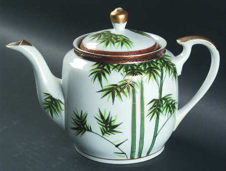 HKN4 Small Teapot & Lid