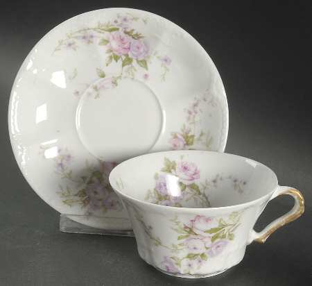 Flat Cup & Saucer Set