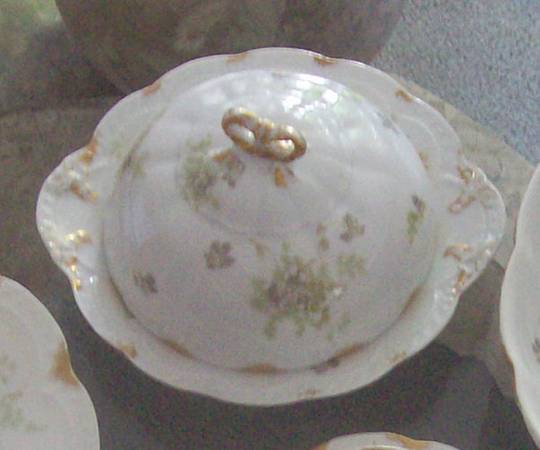 Schleiger 52x Round Covered Butter
