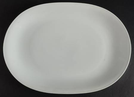 Anmut White 13" Oval Serving Platter