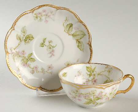 Schleiger 62j Flat Cup & Saucer Set