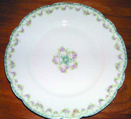 Schleiger 82A Luncheon Plate