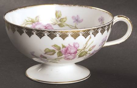 Schleiger 87l Footed Cup