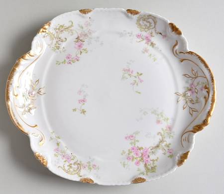 Schleiger 144q Handled Cake Plate