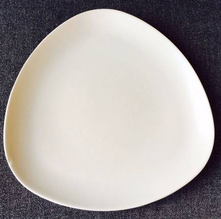 Collection Matte White (Edelweiss) Triangular Dinner Plate