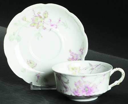 Schleiger 234 Flat Cup & Saucer Set