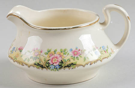 W8743 Creamer