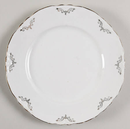 R4901 Luncheon Plate