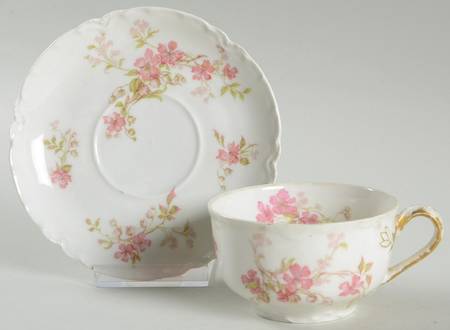Schleiger 661-1 Flat Cup & Saucer Set
