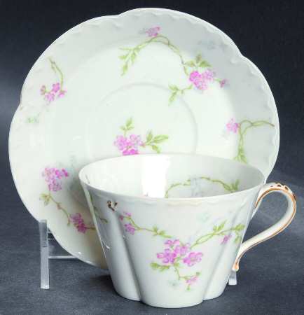 Schleiger 441c Flat Cup & Saucer Set