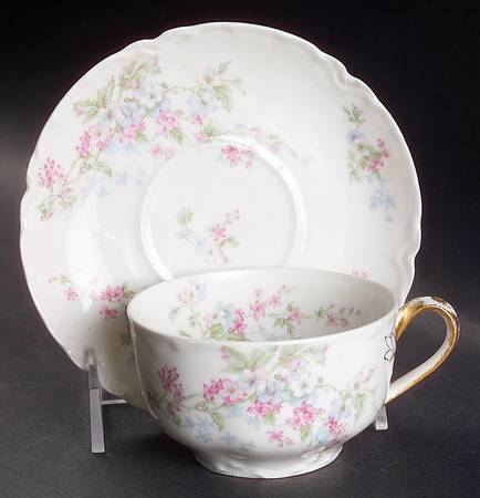 Schleiger 455b Flat Cup & Saucer Set