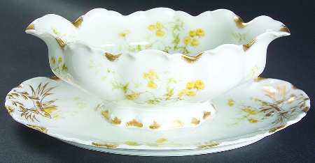 Schleiger 459F Gravy Boat with Attached Underplate